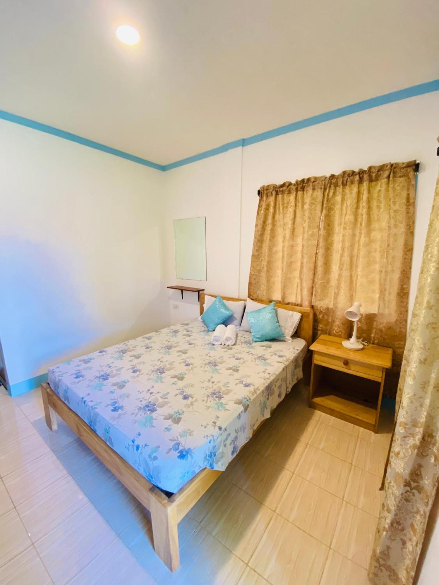 Uptown Guesthouse Siquijor Δωμάτιο φωτογραφία